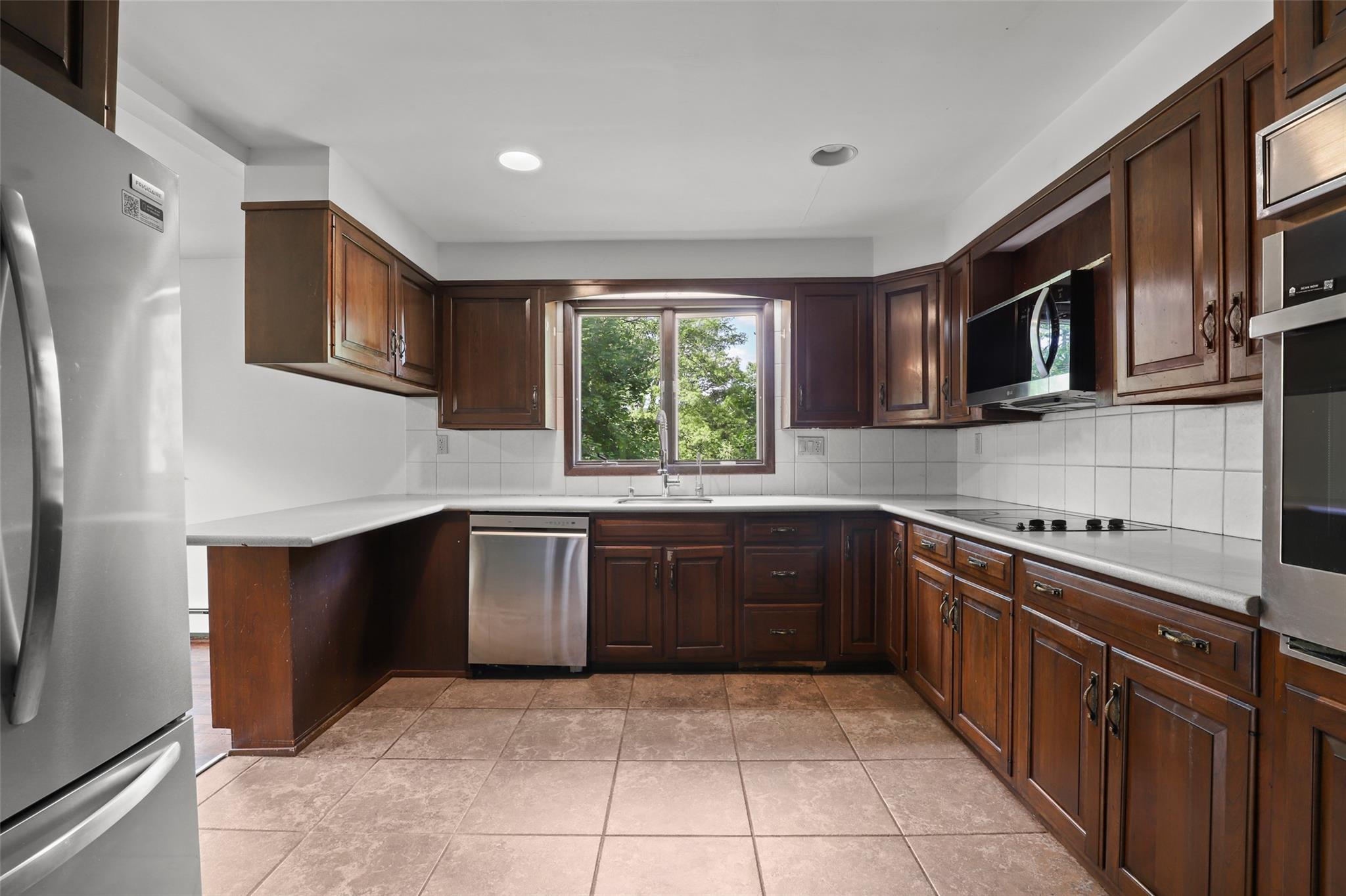 53 James Street, West Harrison, New York image 13