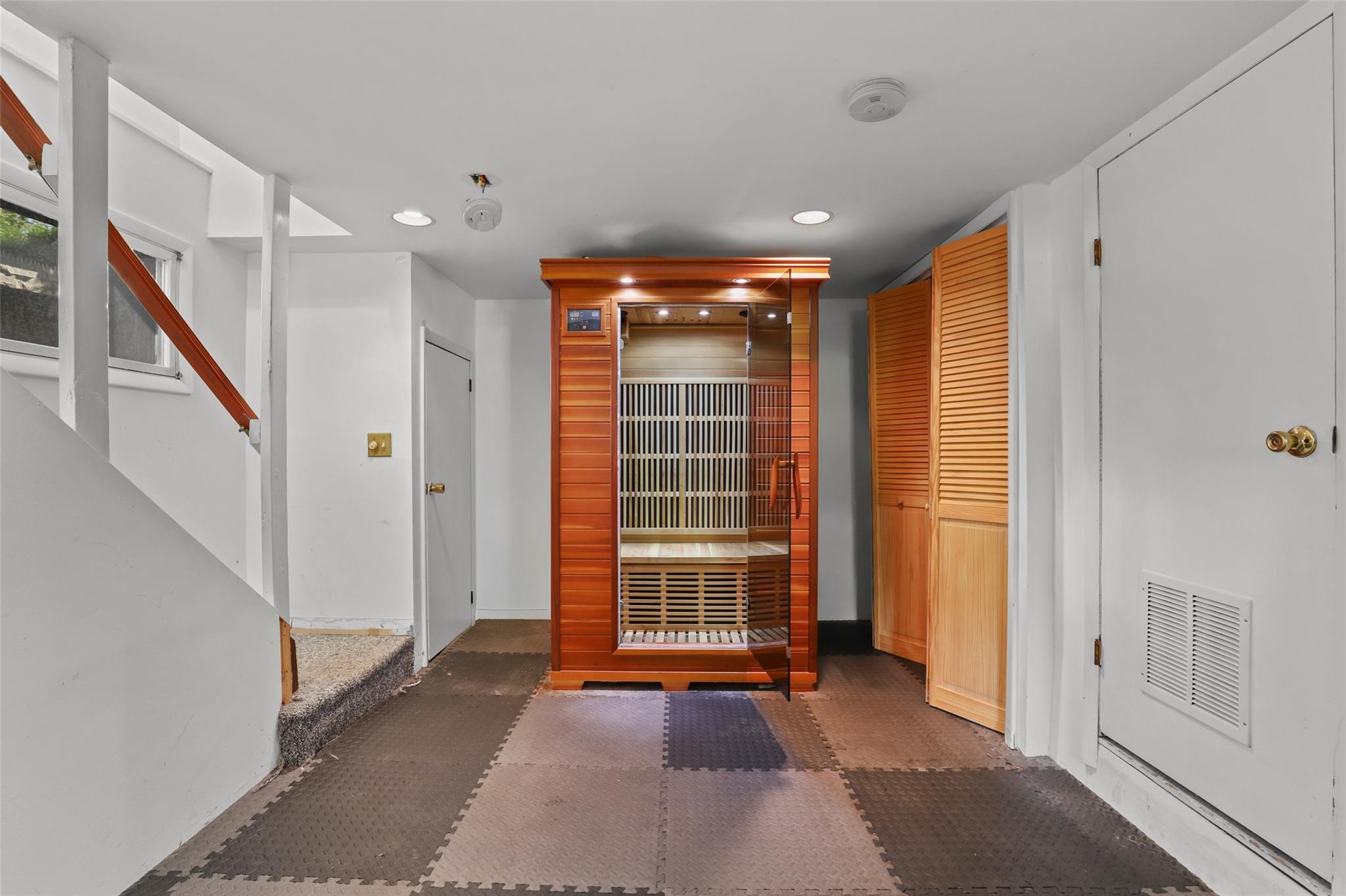 53 James Street, West Harrison, New York image 20