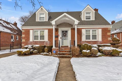 45 Sylvia Lane, New Hyde Park, NY 11040 - MLS#: 953021