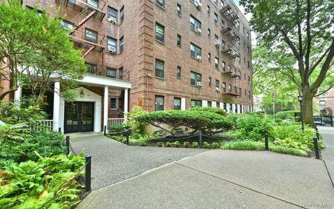 83-83 118th Street #4A, Kew Gardens, NY 11415 - MLS#: 920045
