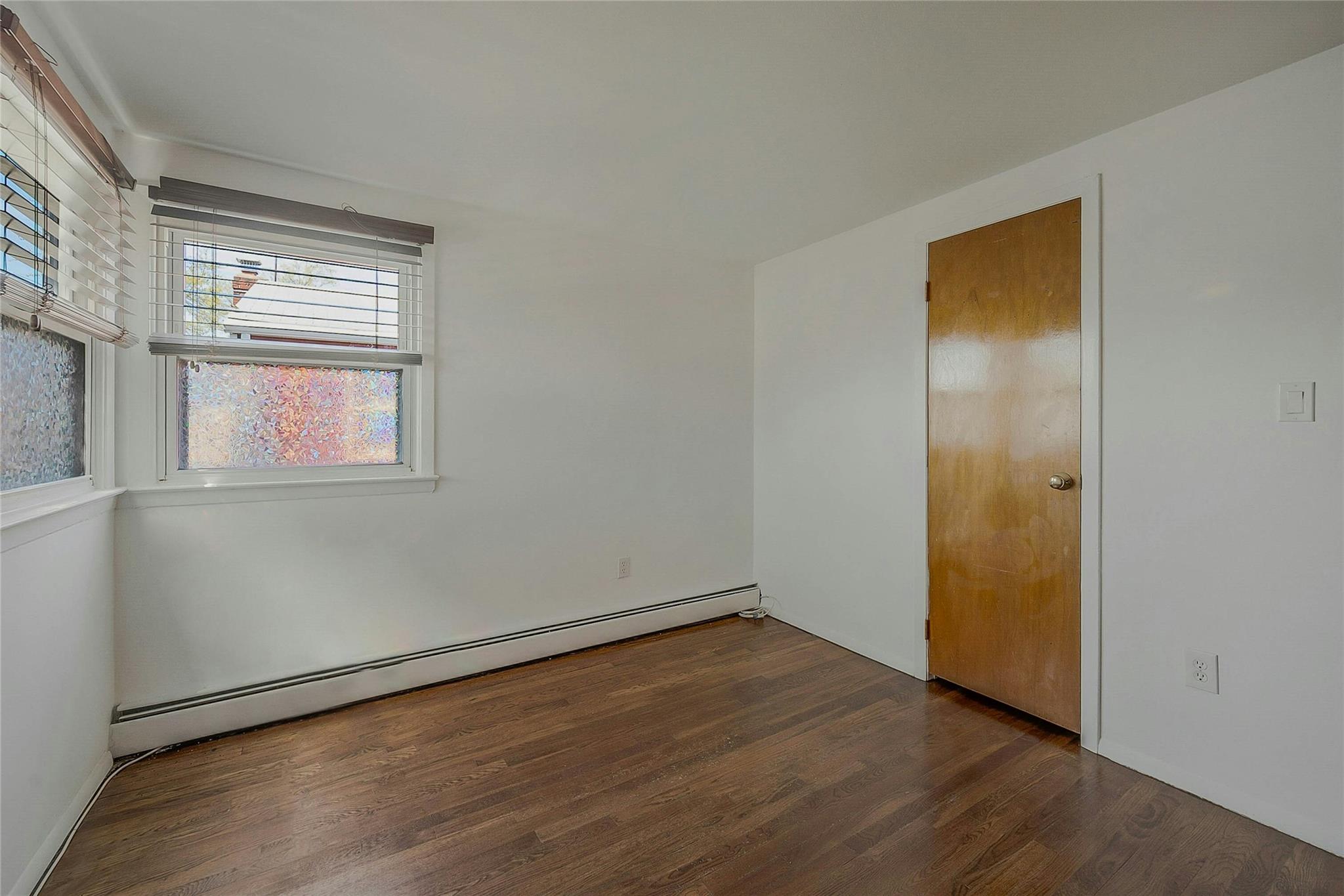 115 S 12th Street, New Hyde Park, New York image 31