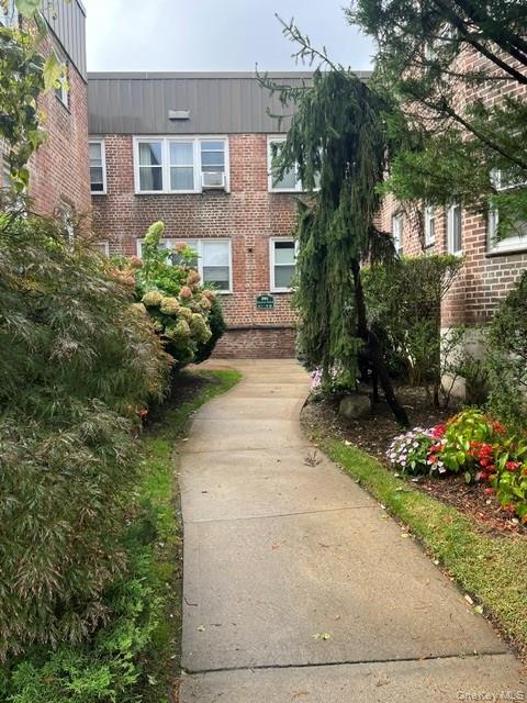 291 Cedarhurst Avenue K4