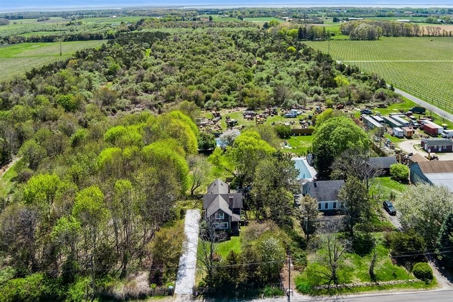 3320 S Oregon Road, Mattituck, New York image 34