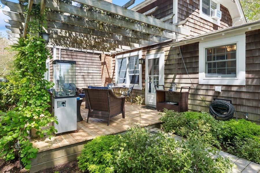 3320 S Oregon Road, Mattituck, New York image 25