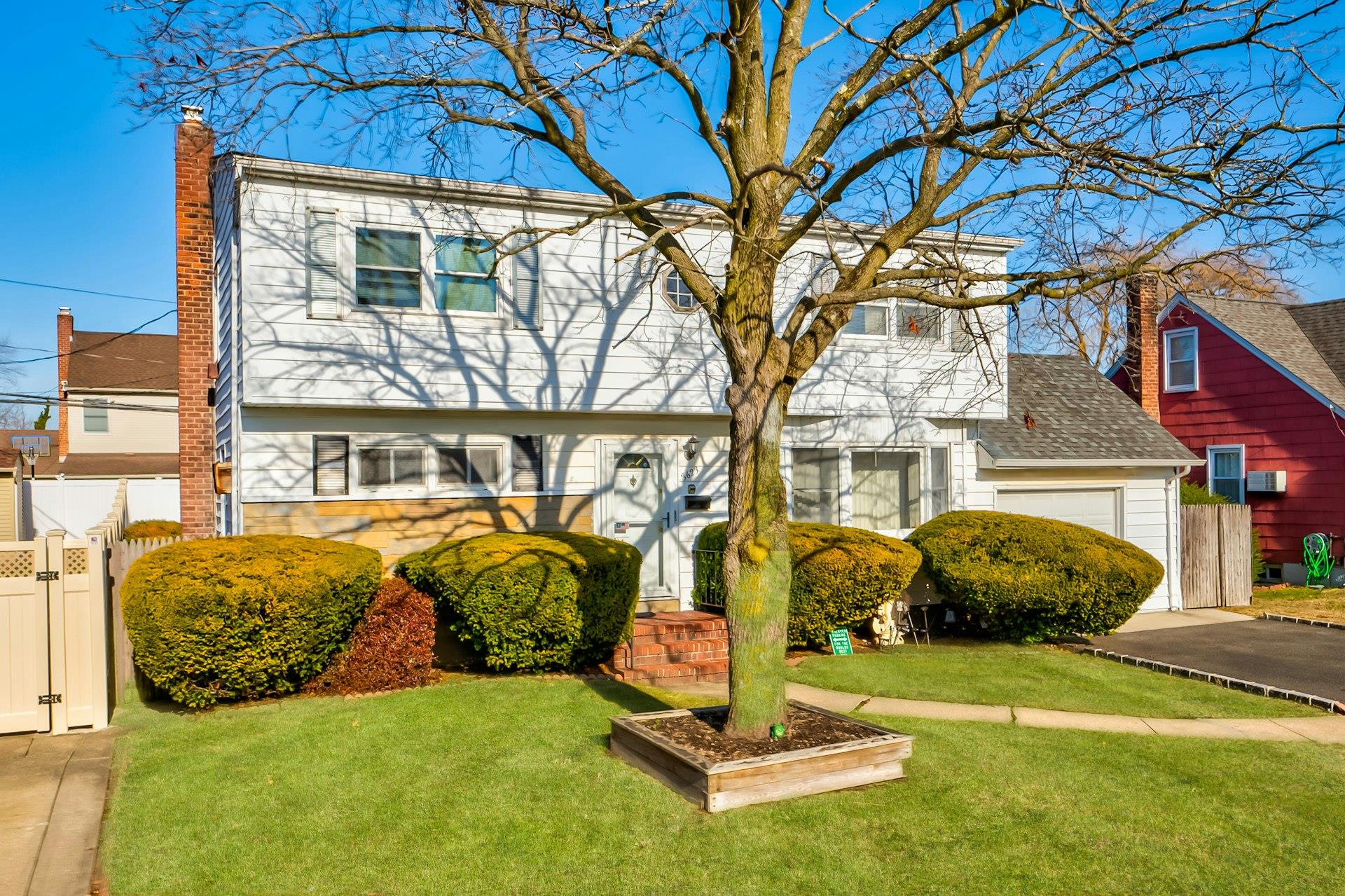 3623 Bernard Drive, Wantagh, New York image 1