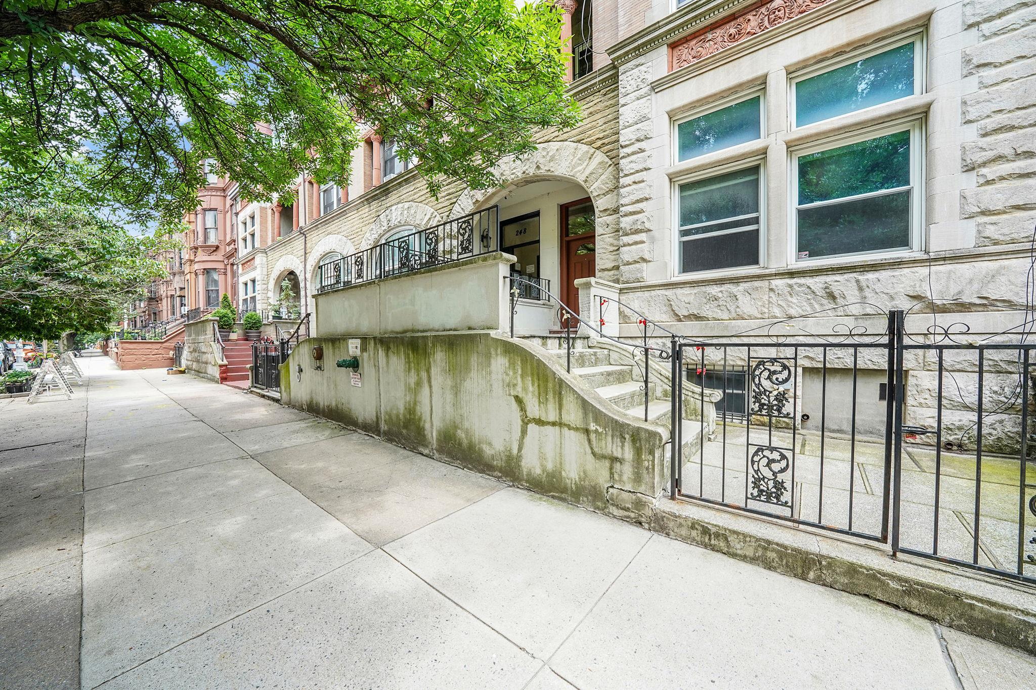 246 Hancock Street