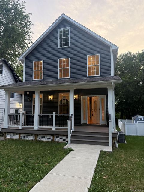 Homes For Sale - 43 Fitchett Street<br/> Poughkeepsie, NY 12601