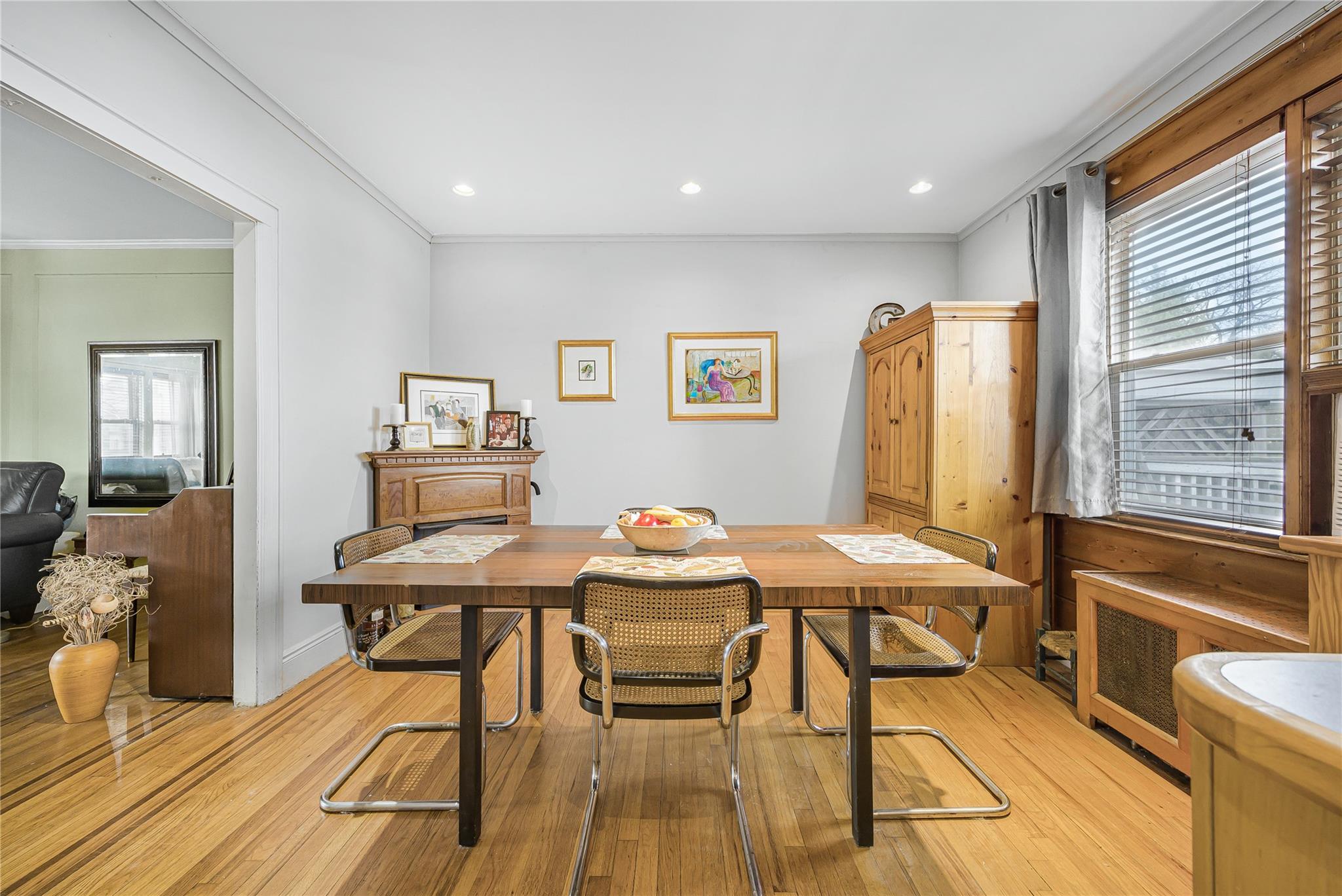 2514 Mickle Avenue, Bronx, New York image 5