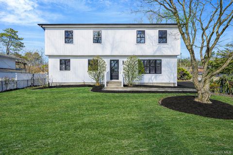 Homes For Sale - 426 Lucerne Avenue<br/> Shirley, NY 11967