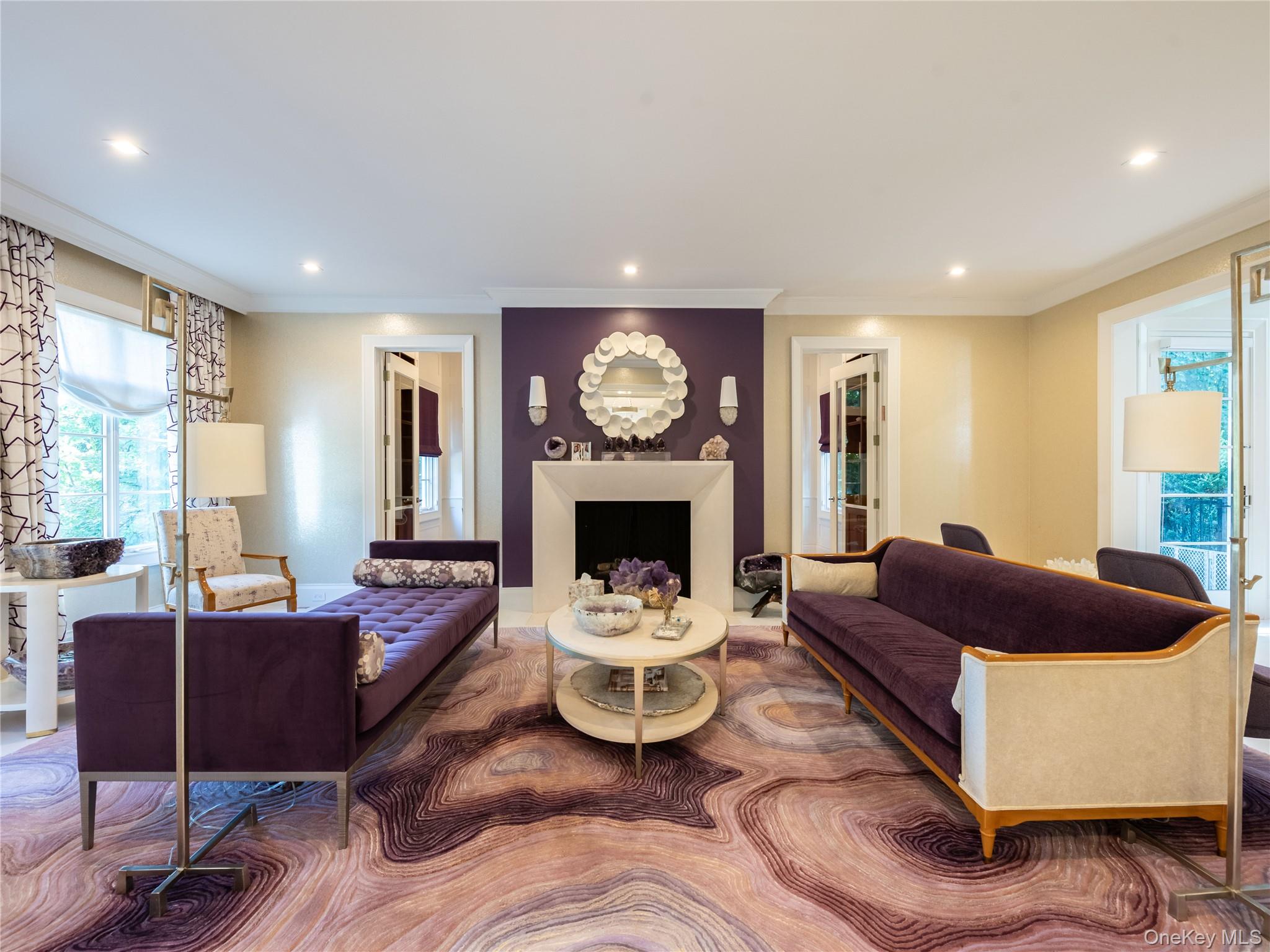 16 Ridge Drive E