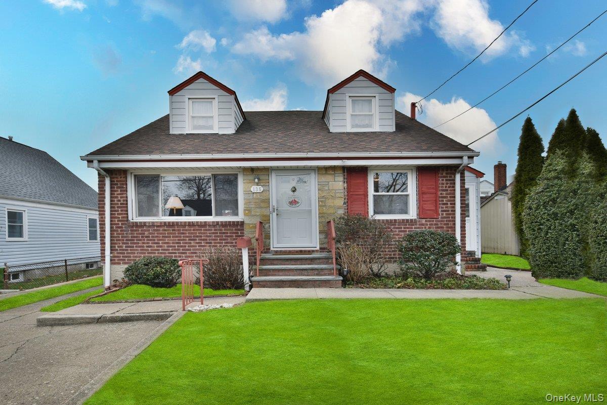 135 Barwick Boulevard