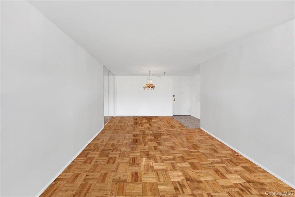 Photo of 1853 Central Park Avenue #6A, Yonkers, NY 10710 (MLS # 922304)