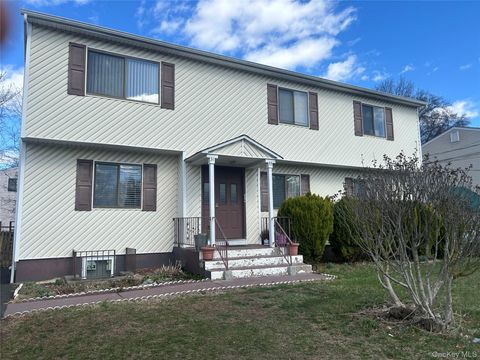 Multifamily For Sale - 31-33 Gerow Avenue<br/> Spring Valley, NY 10977