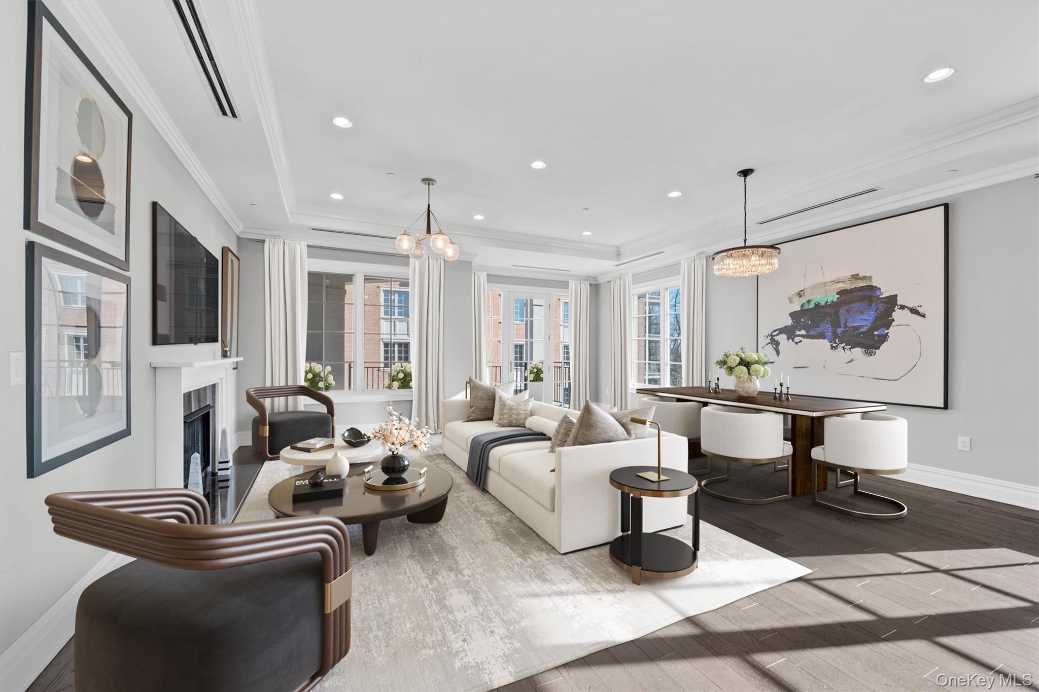 5000 Royal Court 5114