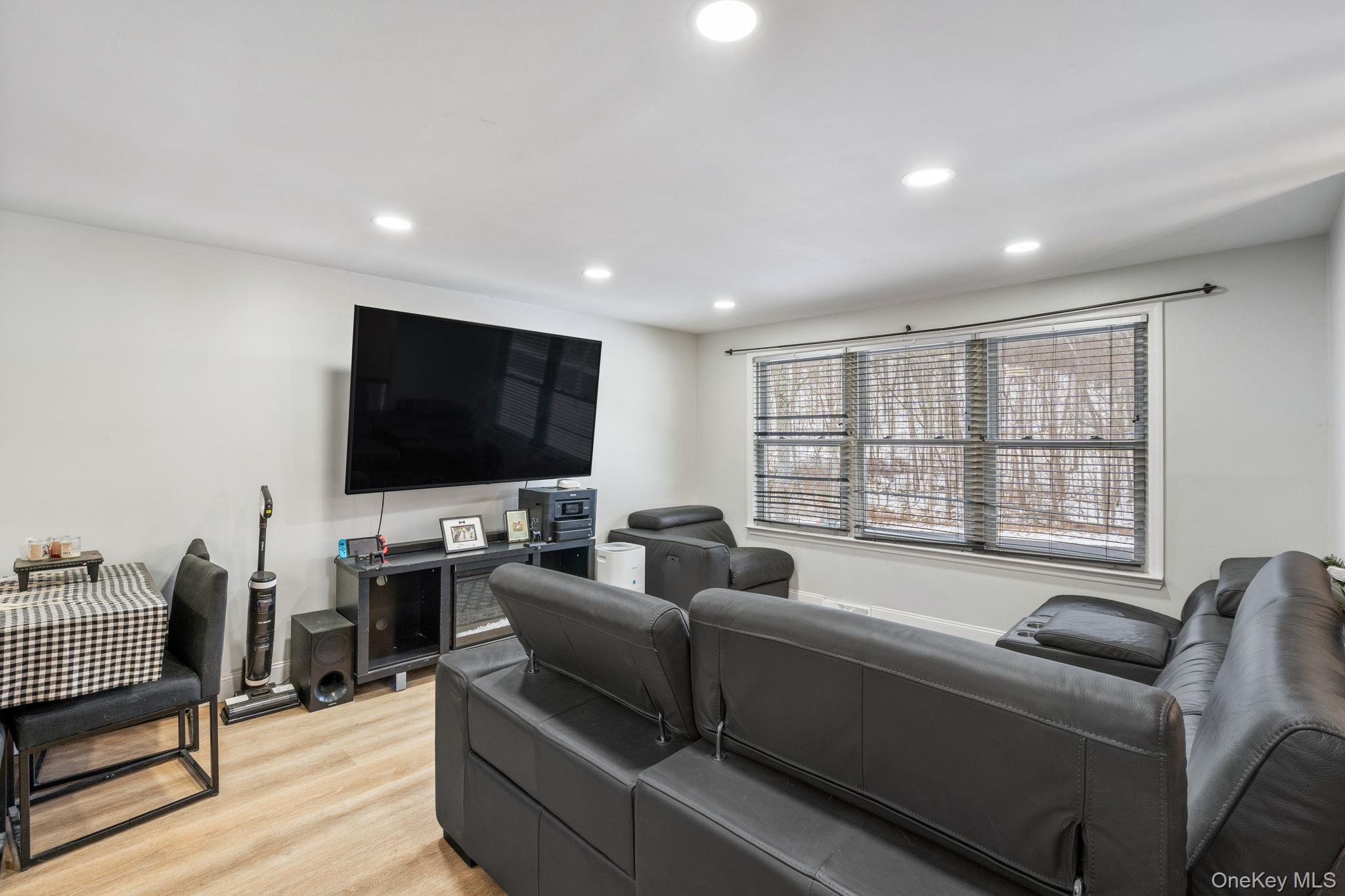 171 High Barney Road