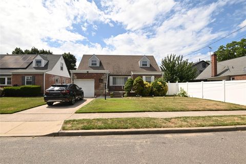 55 Elizabeth Street Valley Stream NY 11580