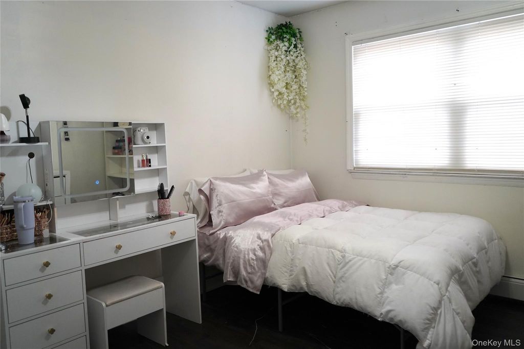 Photo of 4 Manor Hills Drive, Manorville, NY 11949 (MLS # 954411)