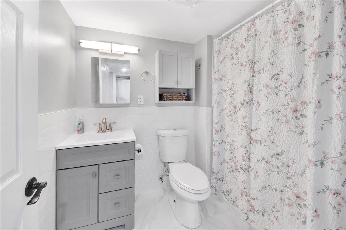 176 Edgepark Road, White Plains, New York image 32