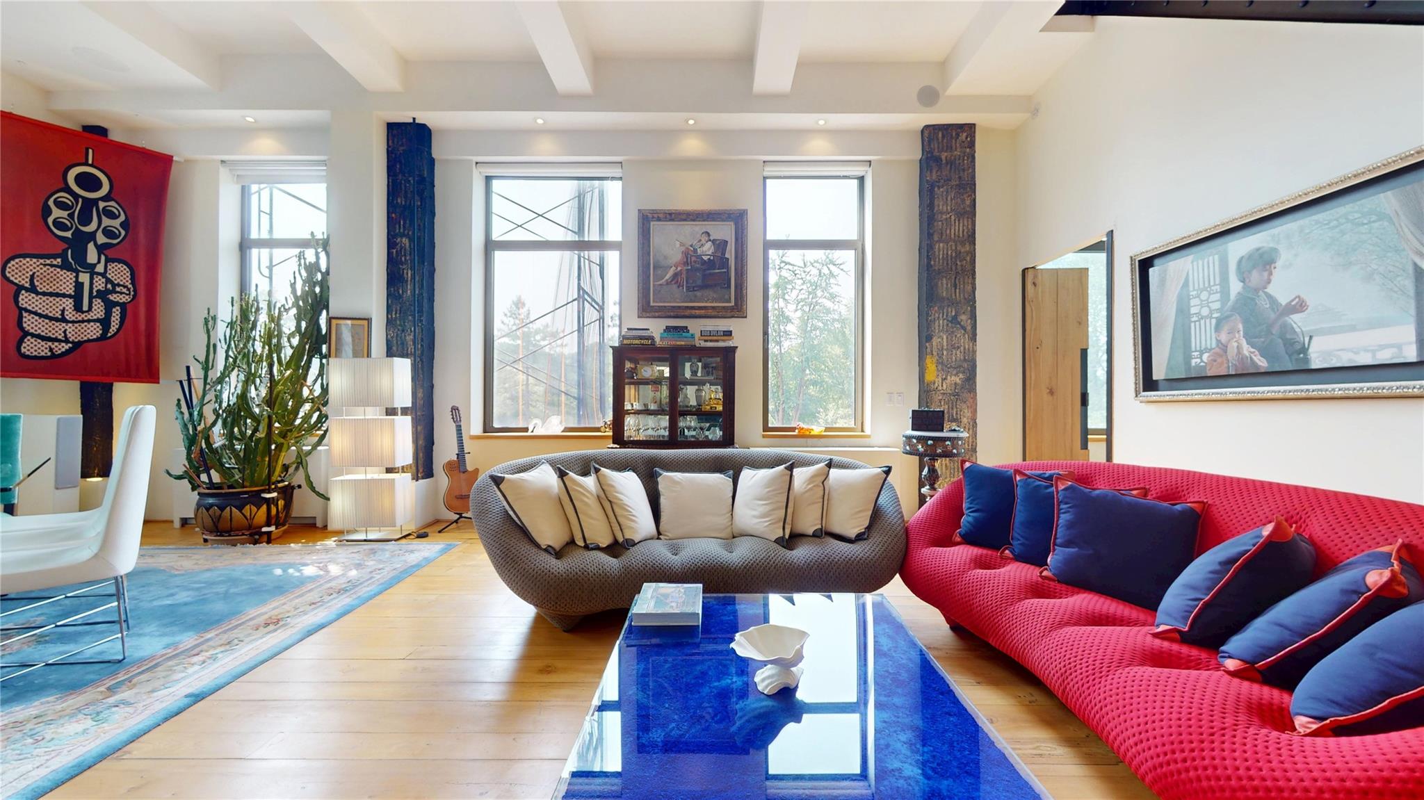 1255 Fifth Ave.