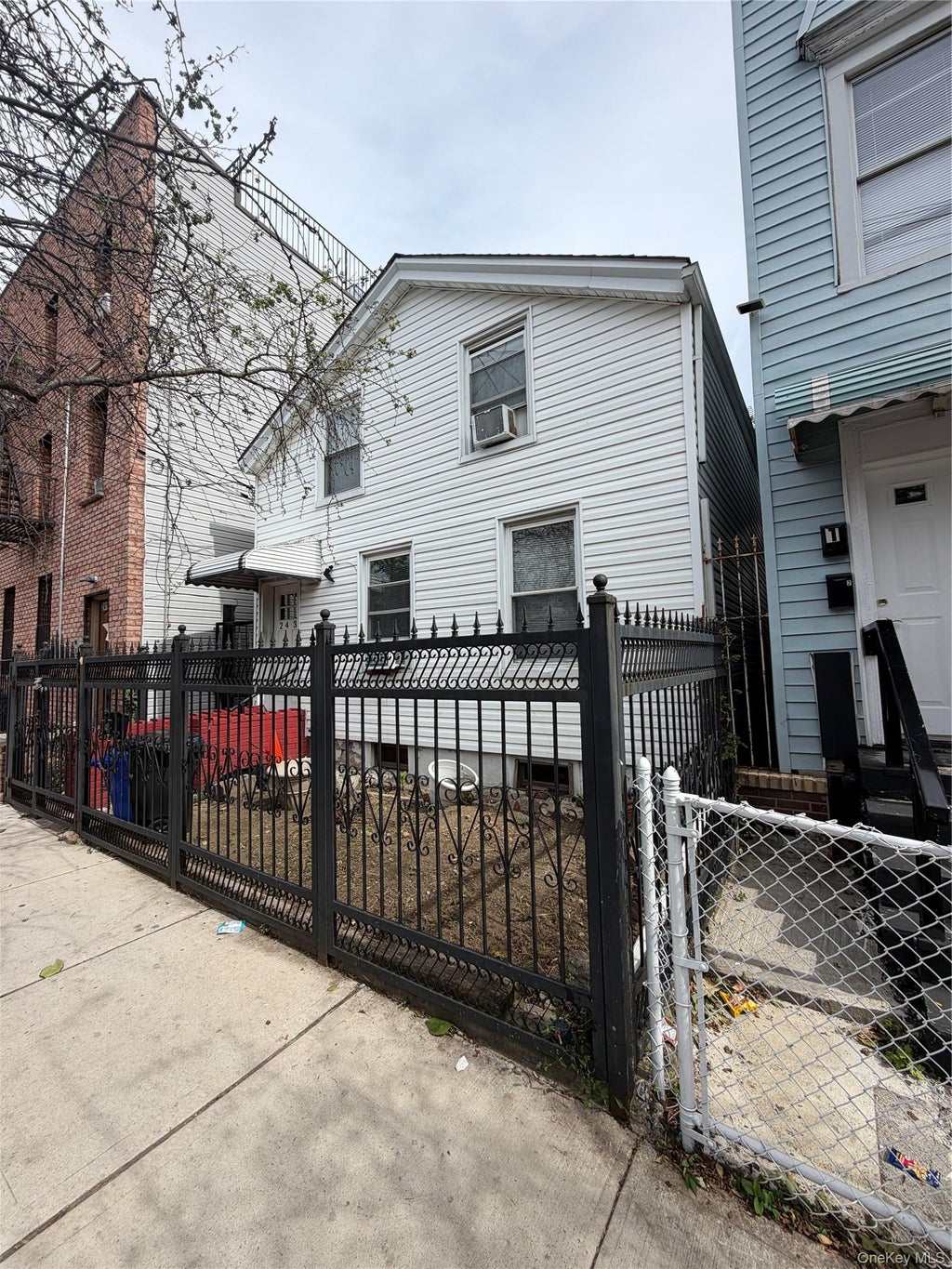 Photo of 243 Schenck Avenue, Brooklyn, NY 11207 (MLS # 1055375)