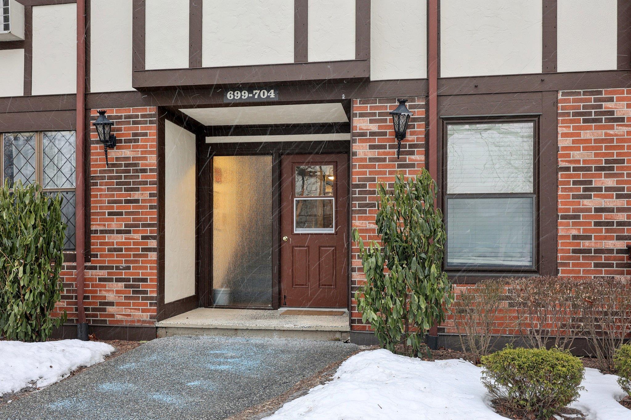 702 Sierra Vista Lane, Valley Cottage, New York image 2