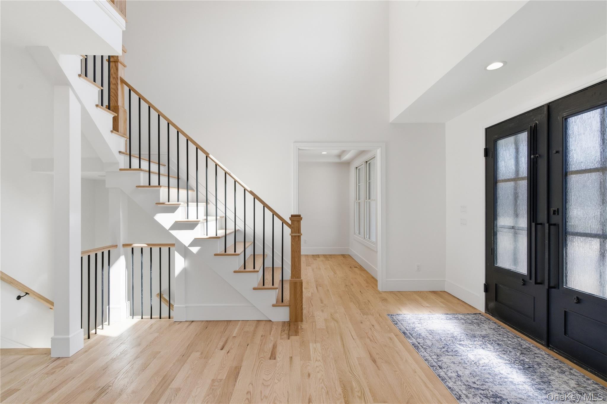 12 School House Lane