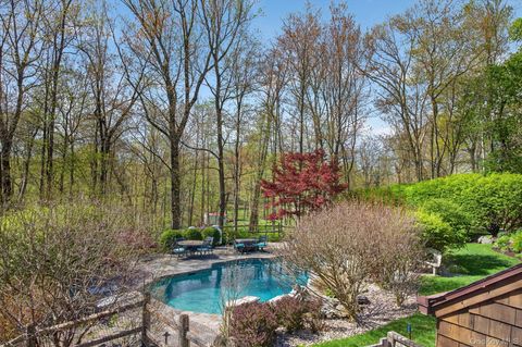 Tiny photo for 213 Vail Lane, North Salem, NY 10560 (MLS # 986322)