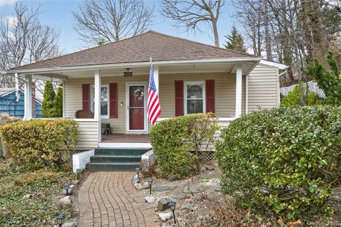 15 Dune Court Northport NY 11768