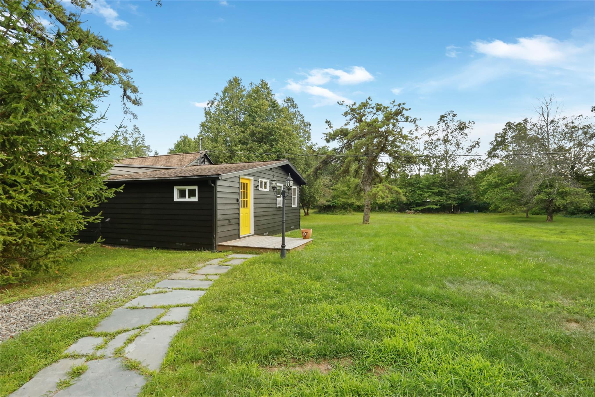 1338 Glasco Turnpike
