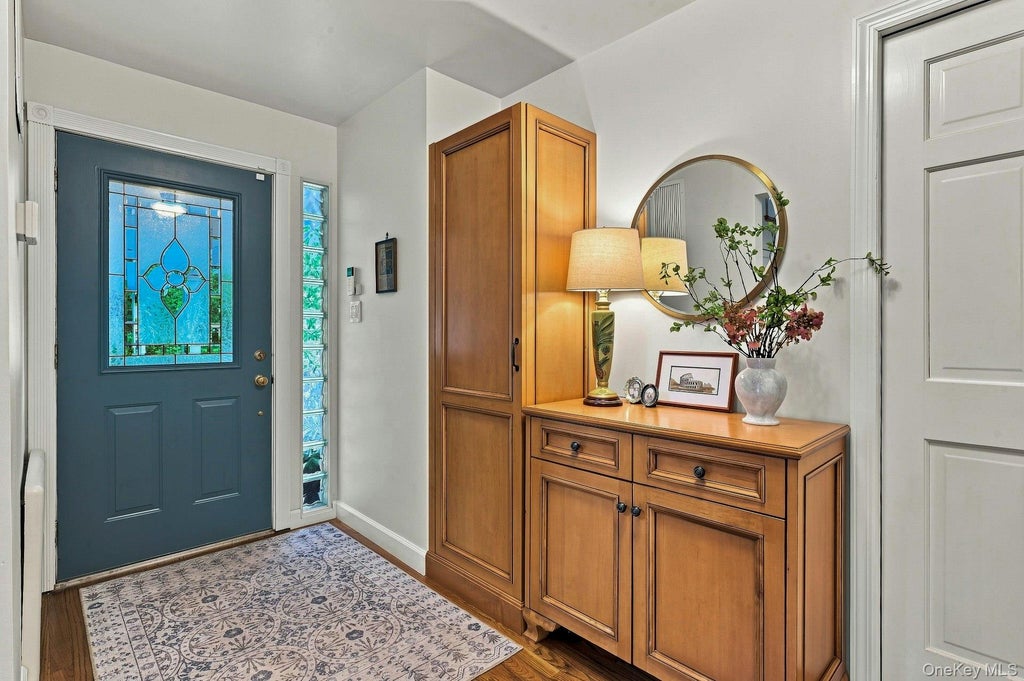 Photo of 16 Brittany Court, Northport, NY 11768 (MLS # 1027765)