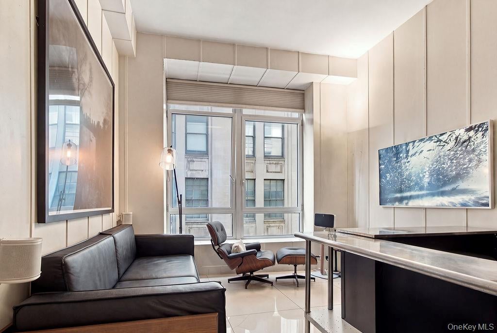 111 Fulton Street 613