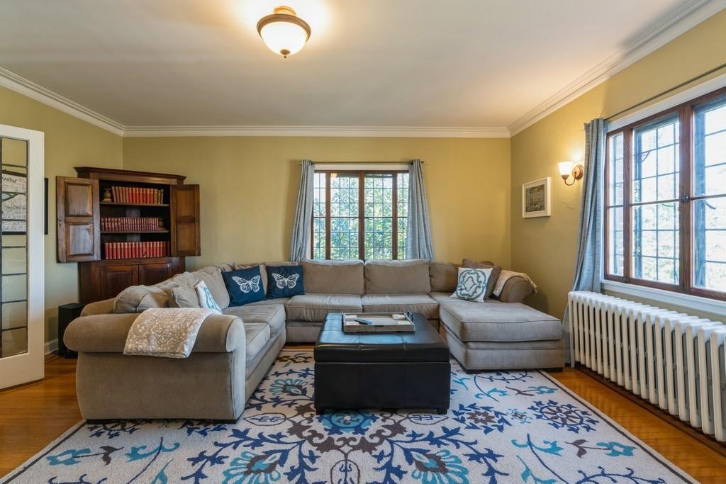 17 Forbes Boulevard, Eastchester, New York image 5