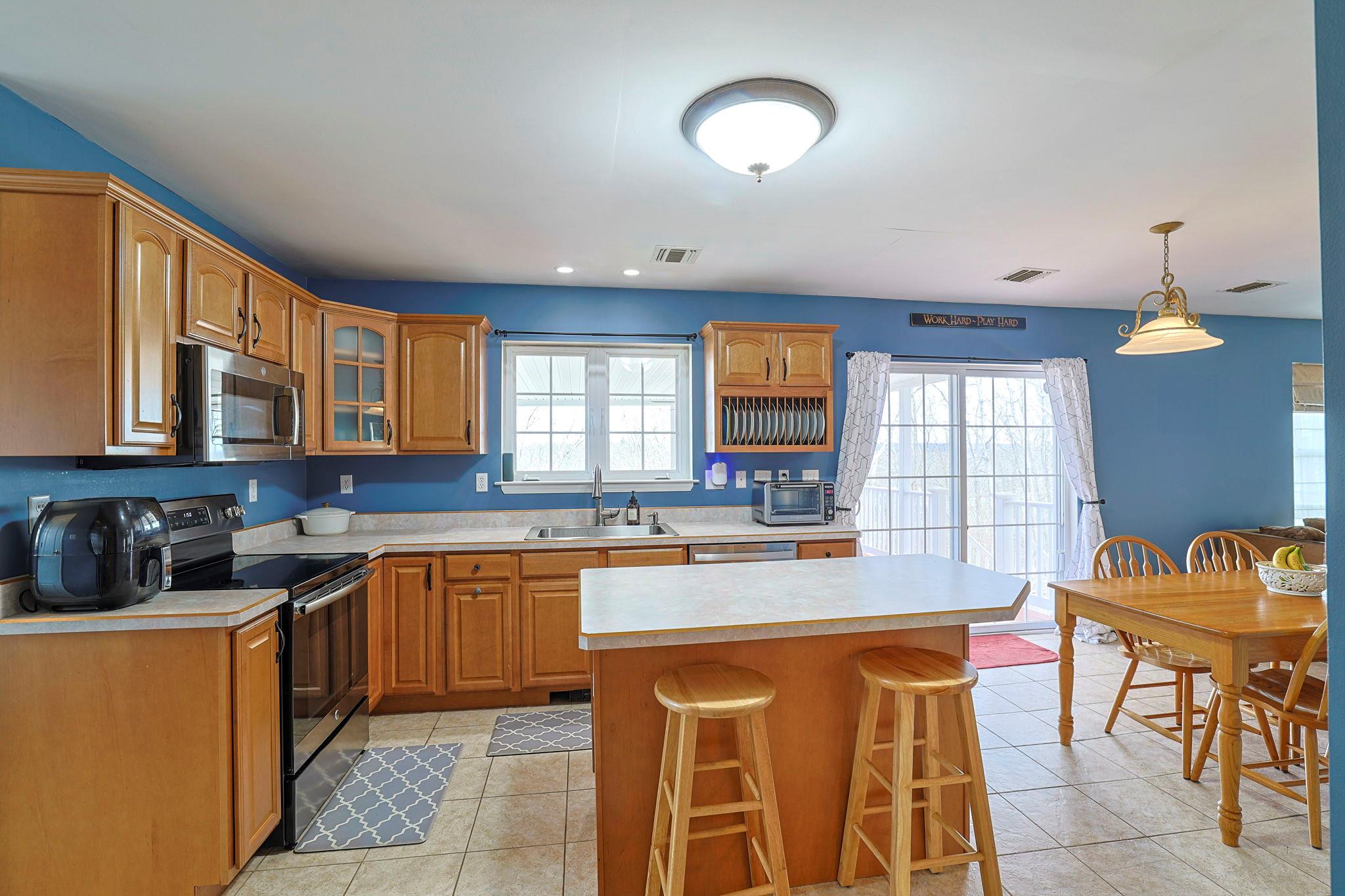 2216 Greenville Turnpike, Port Jervis, New York image 13