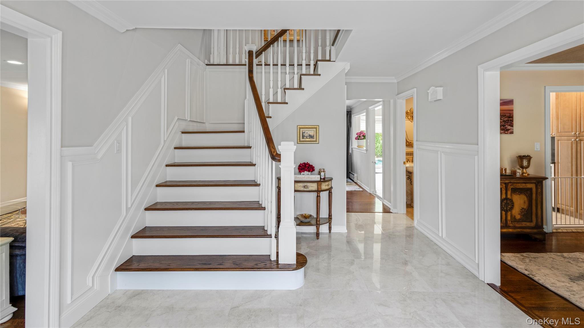 16 Long Acre Lane