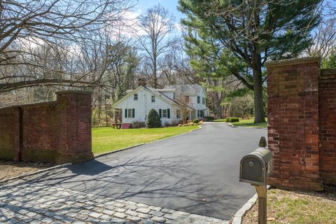 180 Post Road Old Westbury NY 11568
