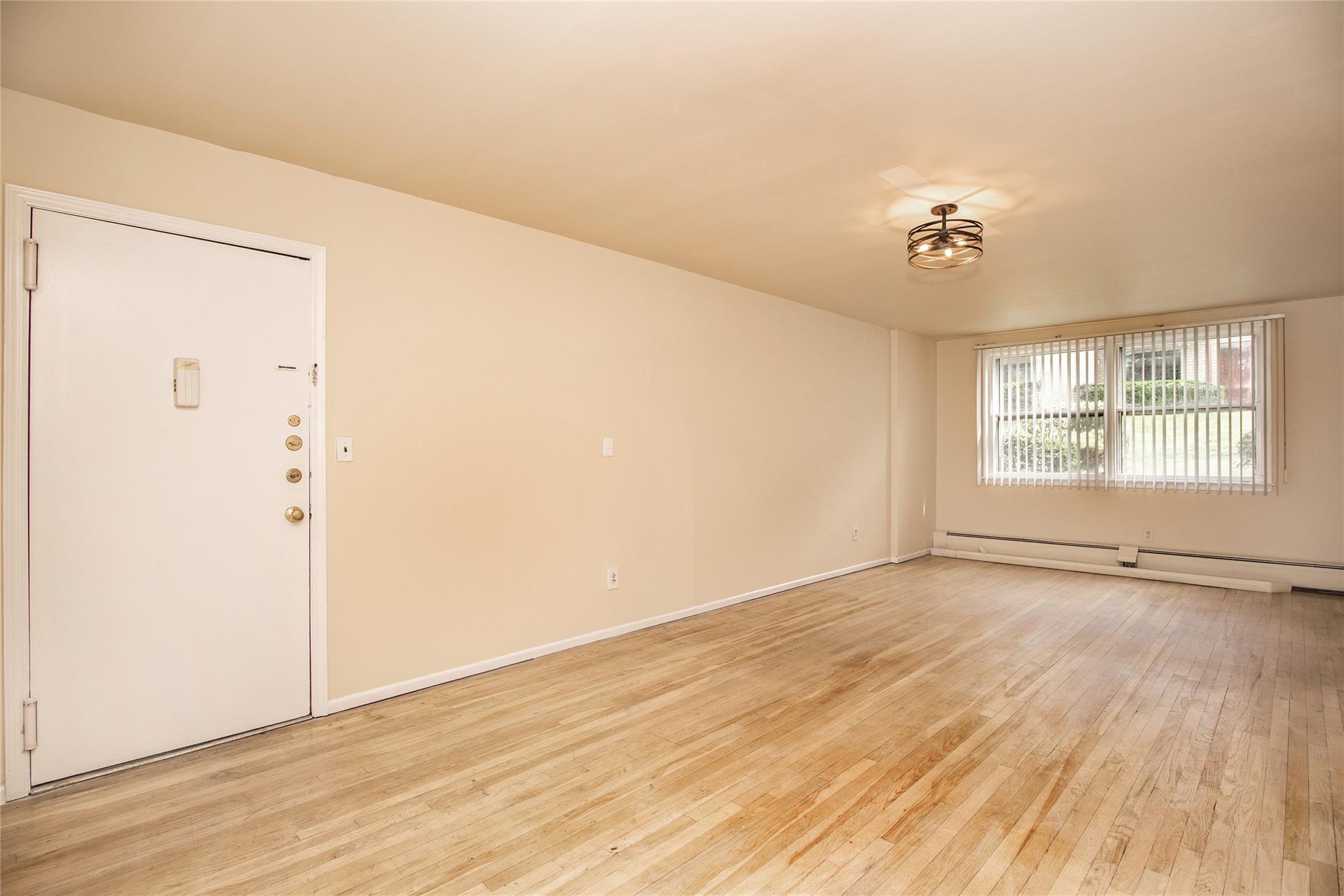 142 Kearsing Parkway #A, Monsey, New York image 3