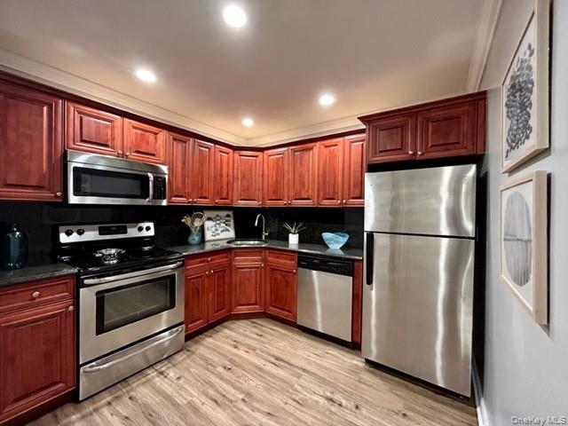 255 E Main Street 50