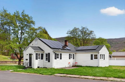 Homes For Rent - 14 Roslyn Street<br/> Ellenville, NY 12428