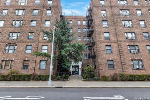 Homes For Sale - 31-21 54th Street #1E<br/> Woodside, NY 11377