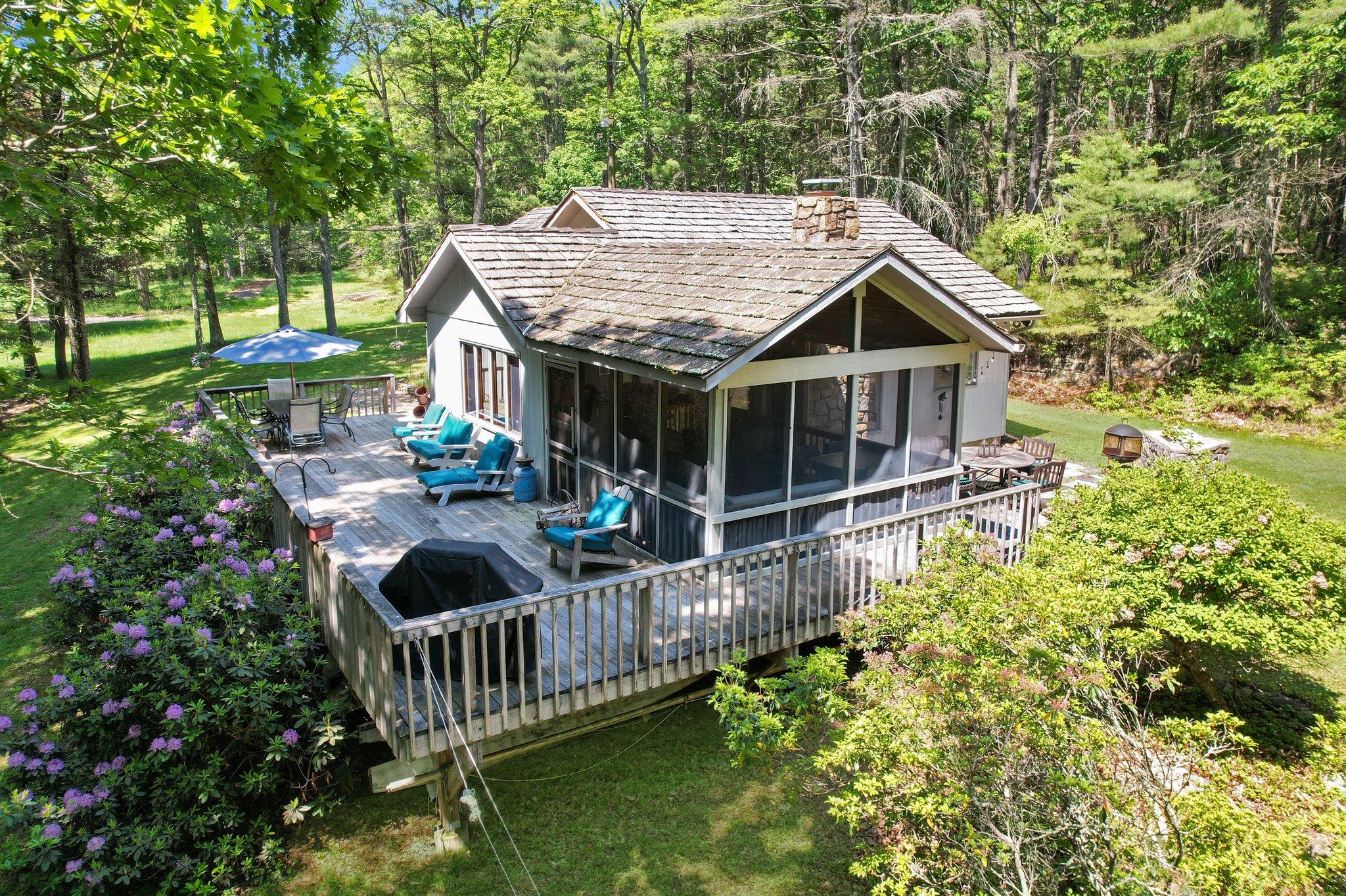 141 Mountain Laurel Lane