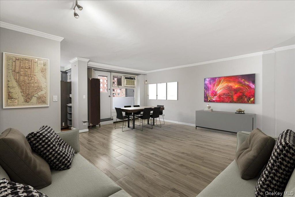 Photo of 97-40 62nd Drive Dr #8D, Rego Park, NY 11374 (MLS # 1000353)