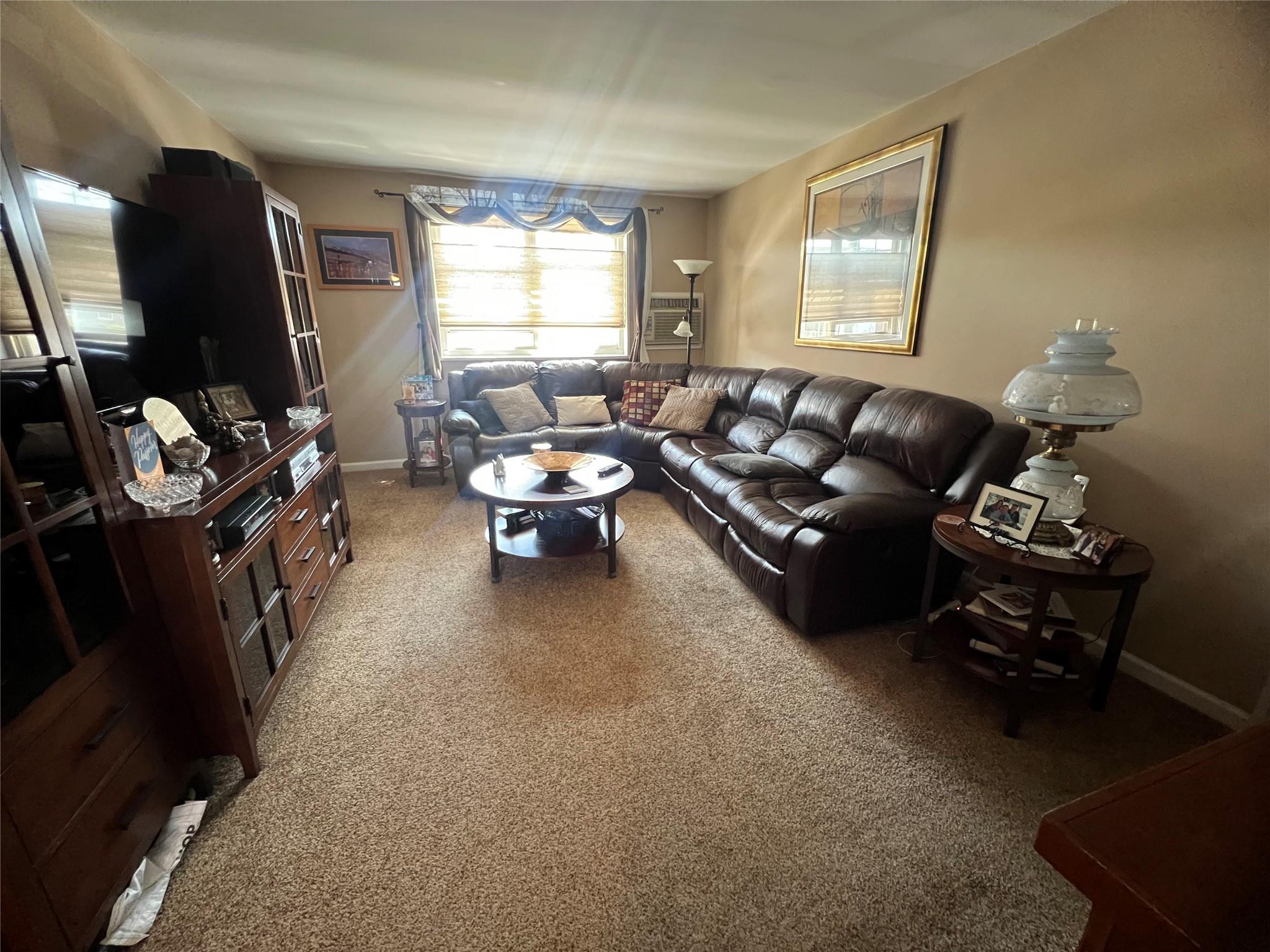 253-01 60 Avenue #2FL, Little Neck, New York image 3