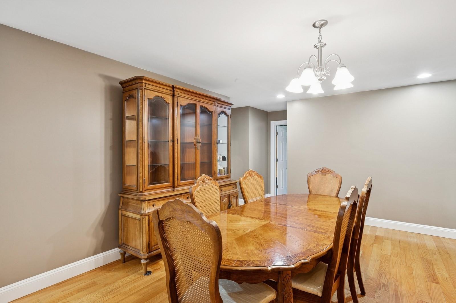 1926 Midlane Road