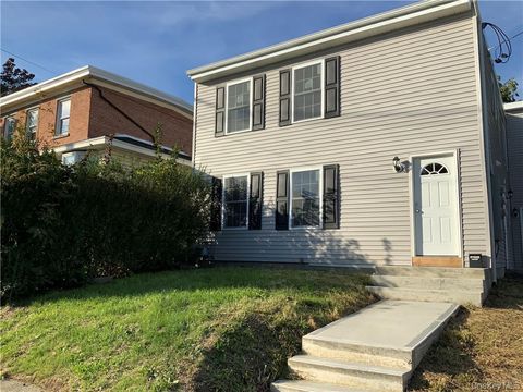 Multifamily For Rent - 754 Broadway #1<br/> Newburgh, NY 12550