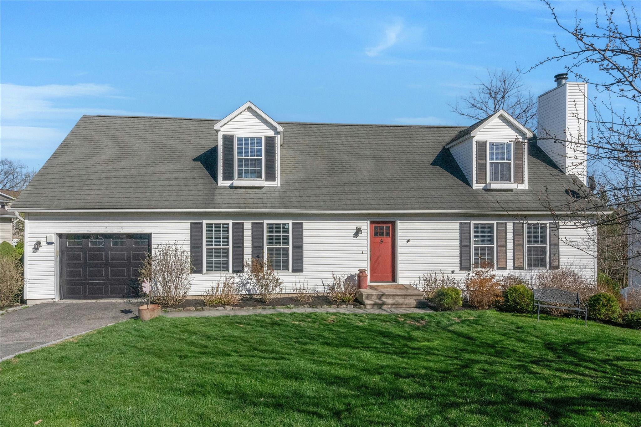 5 Jenkins Court, Ossining, New York image 1