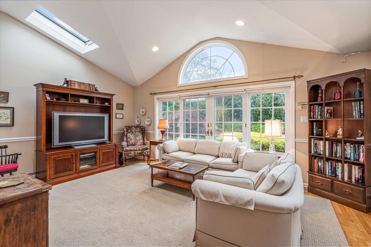 55 Osborne Road, Garden City, New York image 12