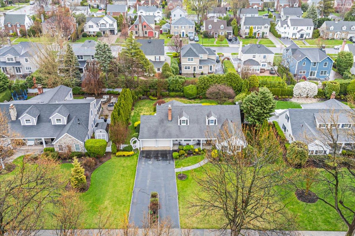 55 Osborne Road, Garden City, New York image 27