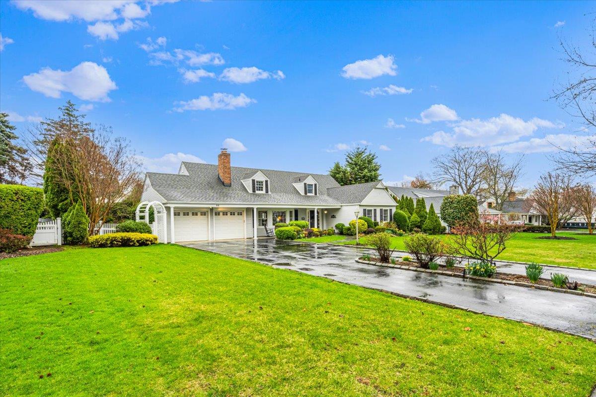 55 Osborne Road, Garden City, New York image 28