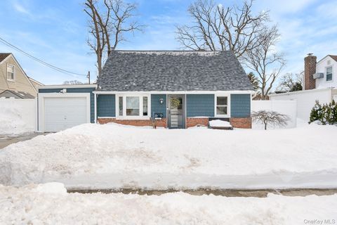 126 Boston Avenue Massapequa NY 11758