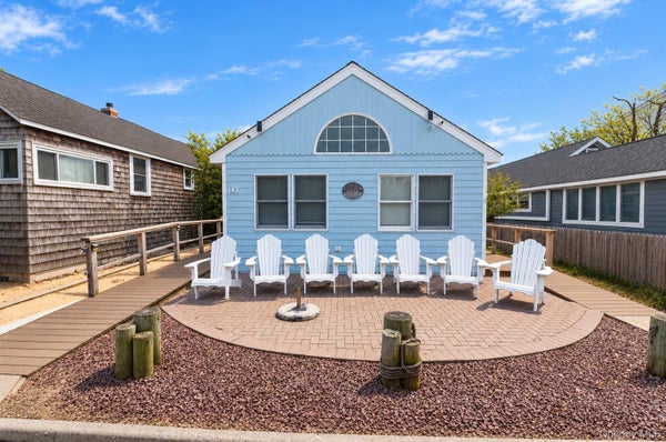 143 OCEAN RD, OCEAN BEACH, NY 11770 - Image 8715dfbb3def1b6e10b08ca2bd2ce1e9/3000519024